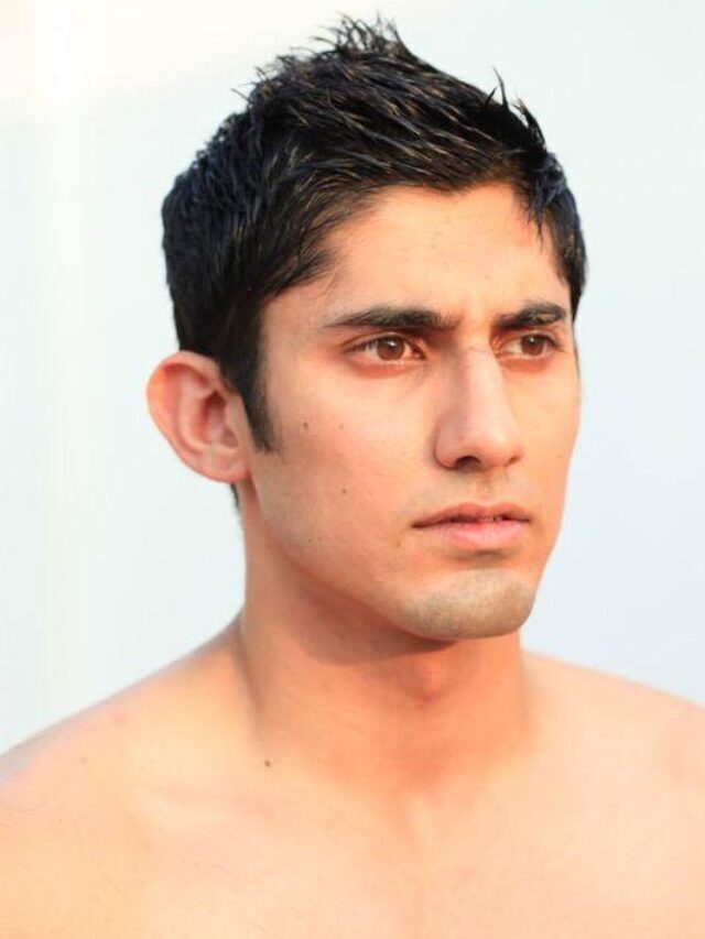 ACTOR MAYANK KAUL STARTS HIS BOLLYWOOD JOURNEY IN STYLE..!!