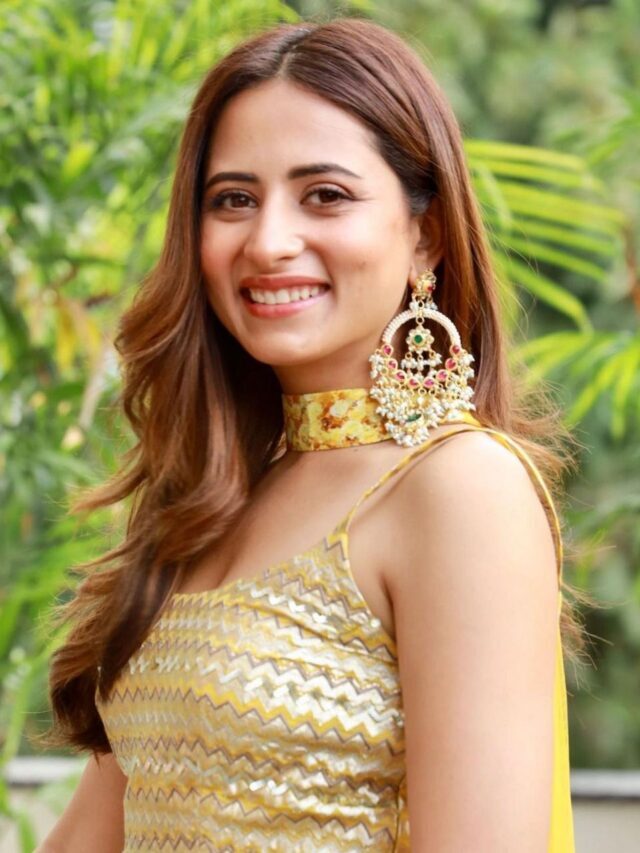 5 ways how Sargun Mehta is setting major career goals!