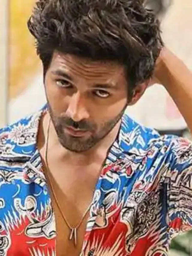 Watch Video: Kartik Aaryan reveals his Diwali plans for this year! 2 Watch Video: Kartik Aaryan reveals his Diwali plans for this year!