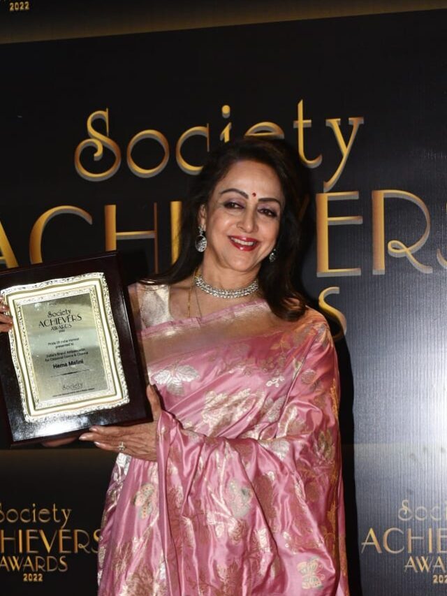 The SOCIETY ACHIEVERS AWARDS 2022 hosted in the presence of the Hon. Chief Minister of Maharashtra Eknath Shinde and Hon. Deputy Chief Minister of Maharashtra Devendra Fadnavis was a huge success. 2 The SOCIETY ACHIEVERS AWARDS 2022 hosted in the presence of the Hon. Chief Minister of Maharashtra Eknath Shinde and Hon. Deputy Chief Minister of Maharashtra Devendra Fadnavis was a huge success.