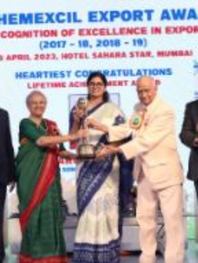 Smt. Anupriya Patel, Union Minister of State for Commerce and Industry graces 47 th Export Awards of CHEMEXCIL
