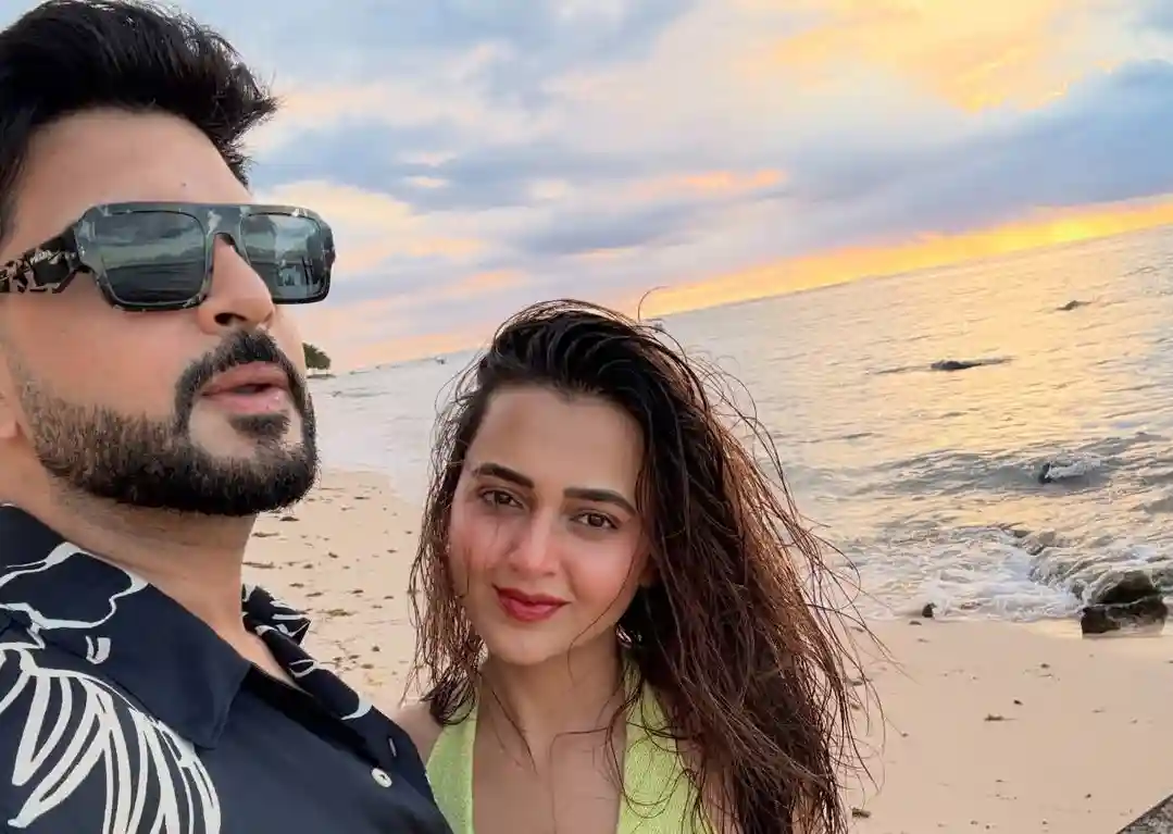 Tejasswi Prakash Breaks Silence On Karan Kundrra Past Rumors And Fans Cannot Stop Talking About It
