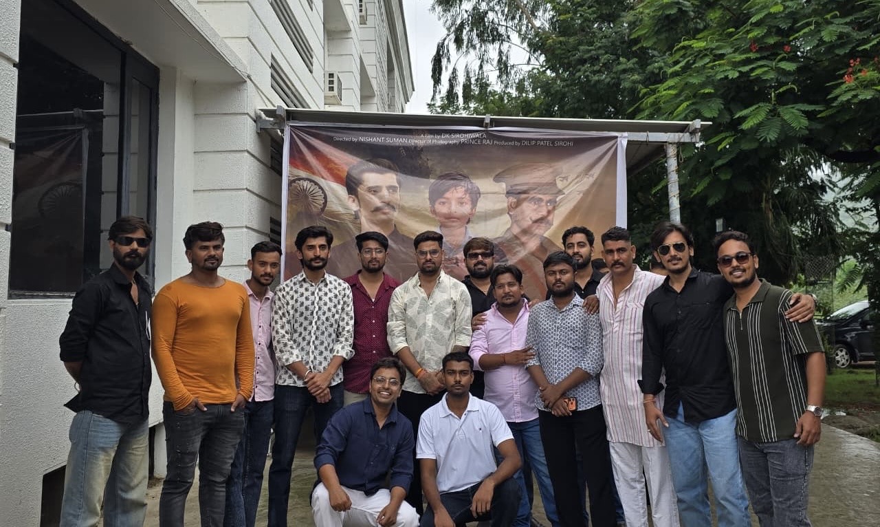 Vande Mataram' Echoes at Sirohi's 'Sai Lakshmi' Cinema; Grand Premiere of Short Film 'Rashtrageet