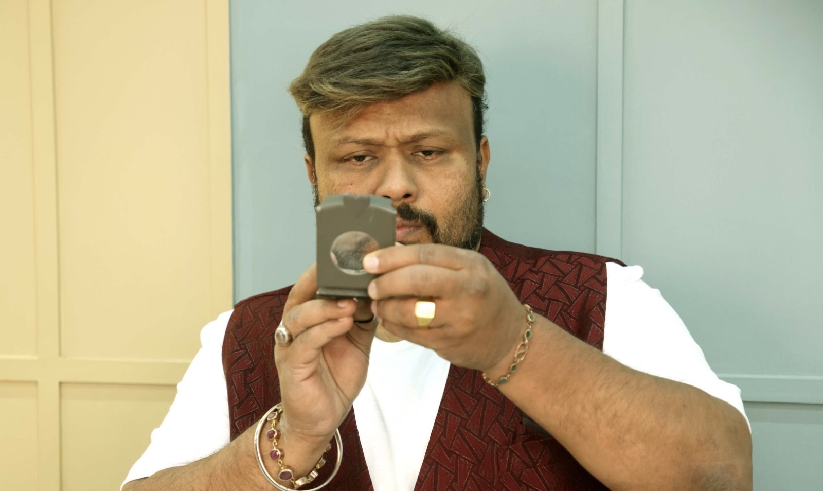Bigg Boss 20 Will Be a Blockbuster, Ramayana a Mega Hit” – Celebrity vastu Expert Dr. Khoja Makes Bold Predictions