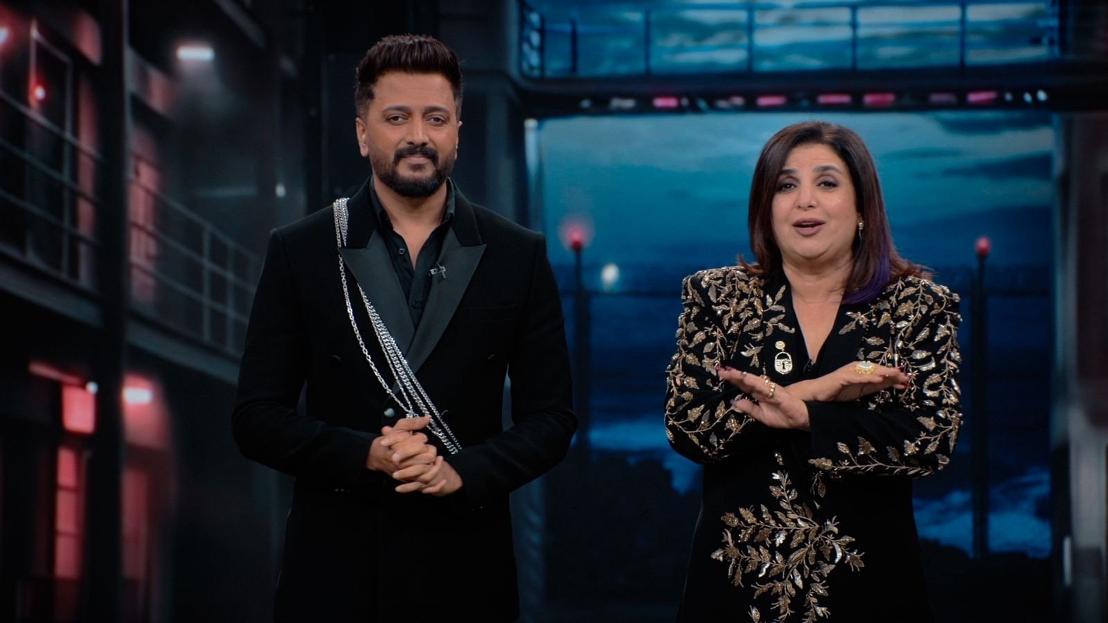 Jailer Farah Khan hands three inmates the ultimate power!
