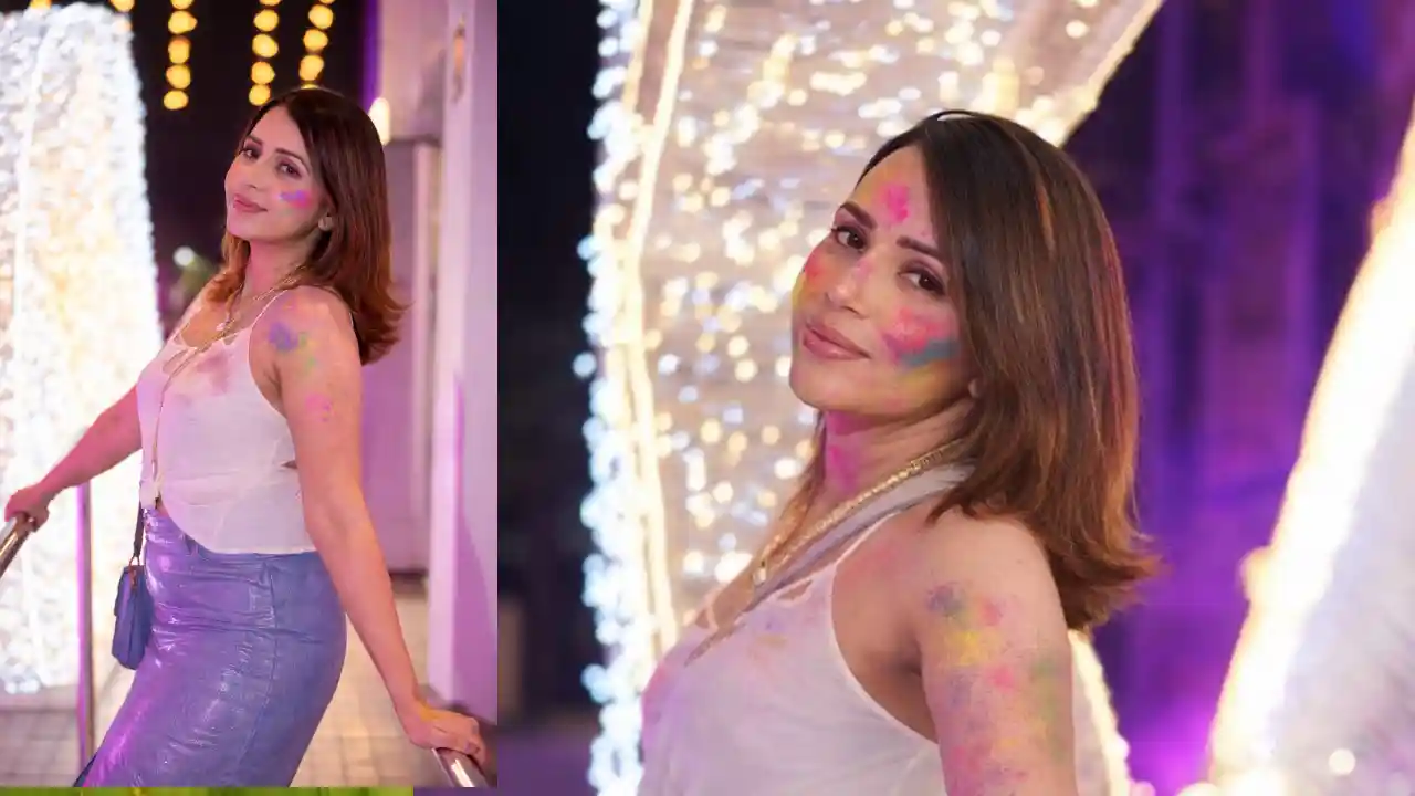 Rozlyn Khan REACTS on Celebrating Holi During Ramadan, Says 'Happiness Is A Right Not A Privilege'