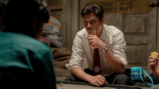 Vijay Varma recalls, Darlings director Jasmeet told him, "You are not at all Hamza when you are drunk"