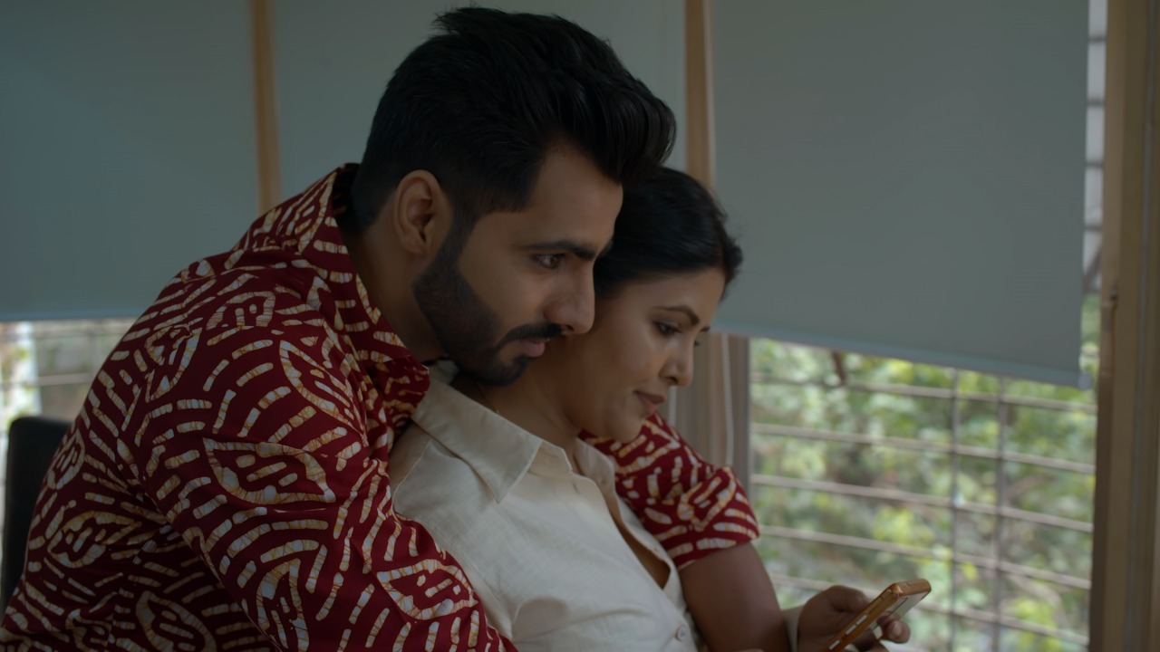 Luviena Lodh talks about her steamy kissing scene with Punit Bhatia in EORTV’s You Complete Me