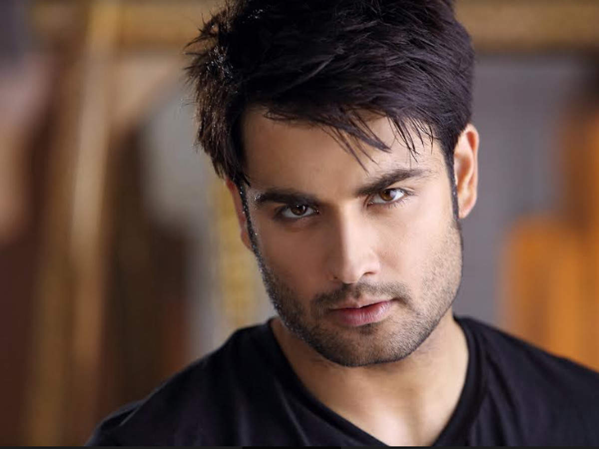 Actor Vivian Dsena Stresses the Need to Normalize Conversations About Mental Health