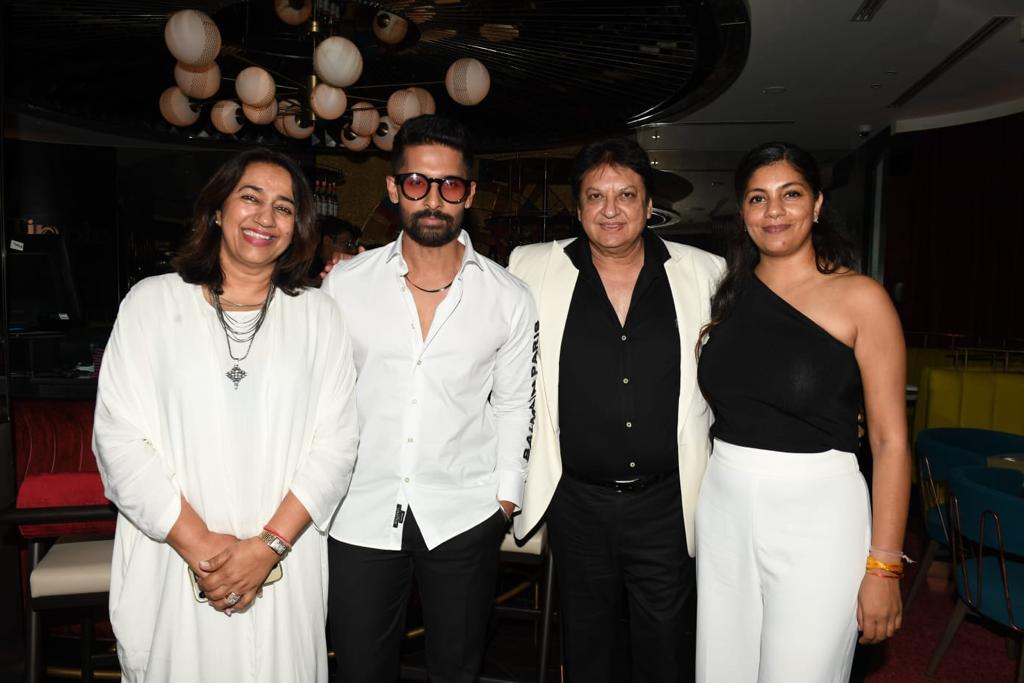 Bollywood celebrities dazzle at 22nd ITA Awards Party spearheaded by Anu Ranjan & Shashi Ranjan