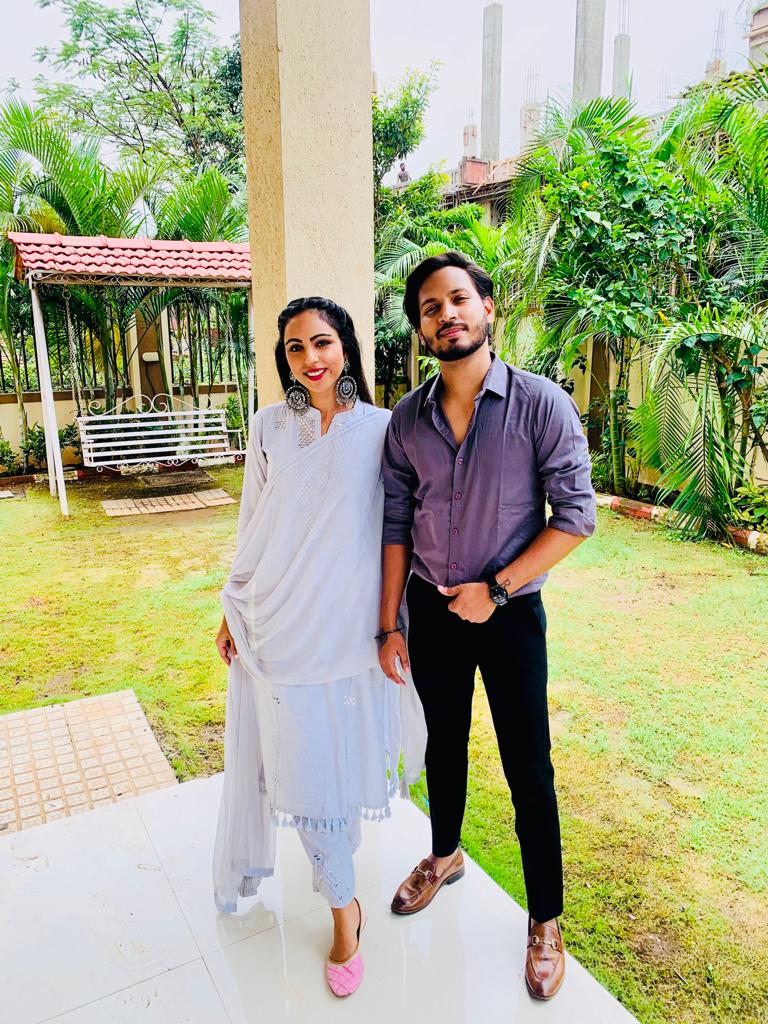 Pannu Maan and Heera Singh are back with a brand-new song “Ek Tenu”, which will be released on January 11, 2023 on Stereosinghz Music channel on YouTube.