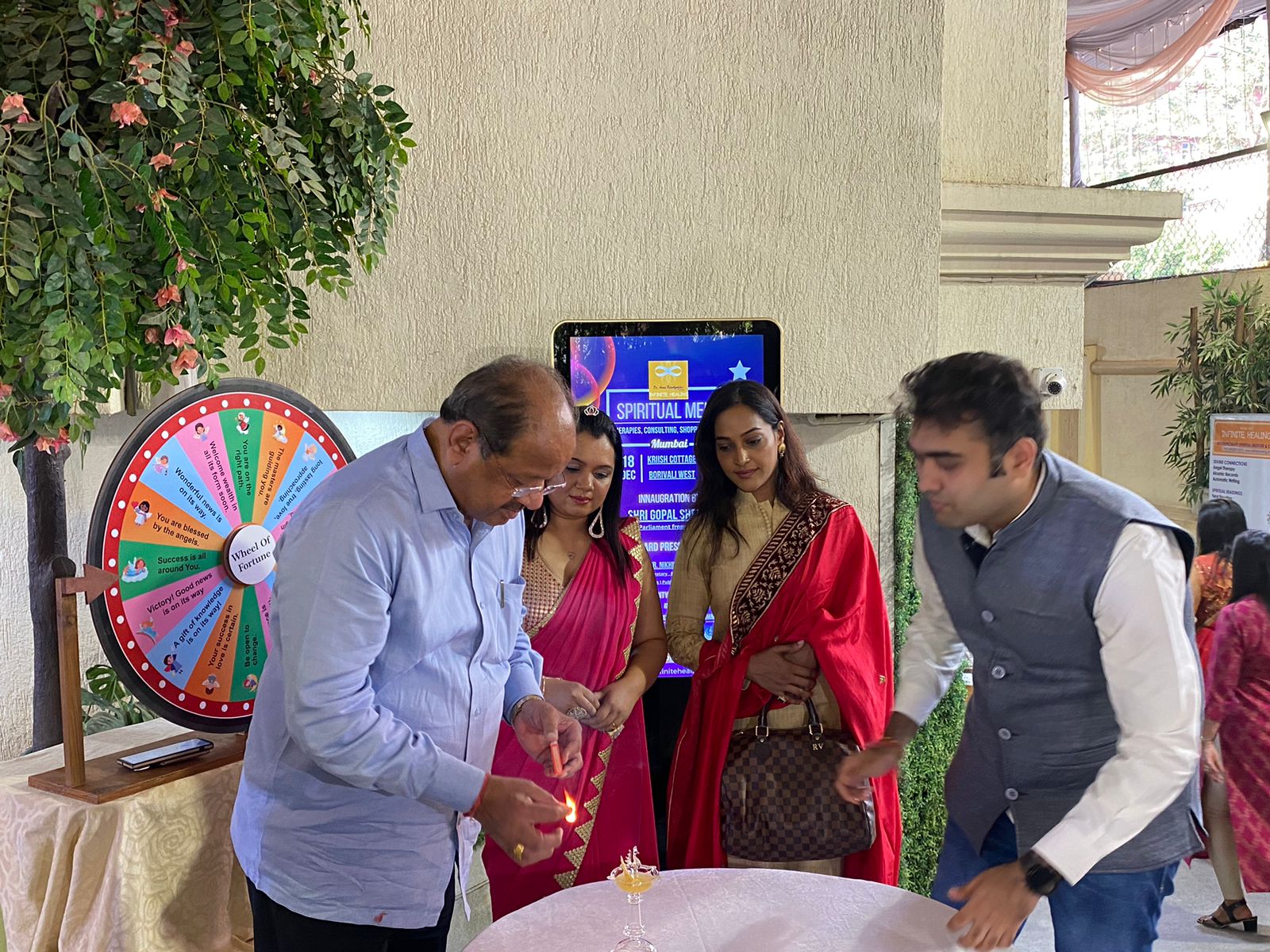 Dr Avanii Rajadhyaksha's Spiritual Mela inaugurated by Gopal Shetty (MP) & Actress Rajeshree Vaidya