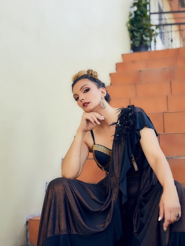 Somy  to visit India in March, plans to celebrate her birthday in Mumbai