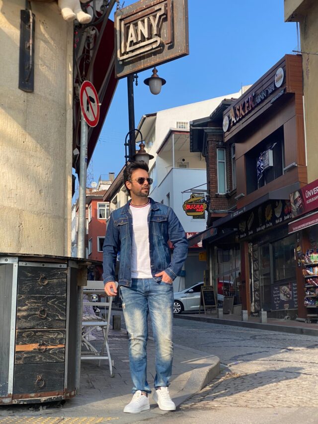 Sanjay Gagnani Is in Istanbul To Celebrate New Year's