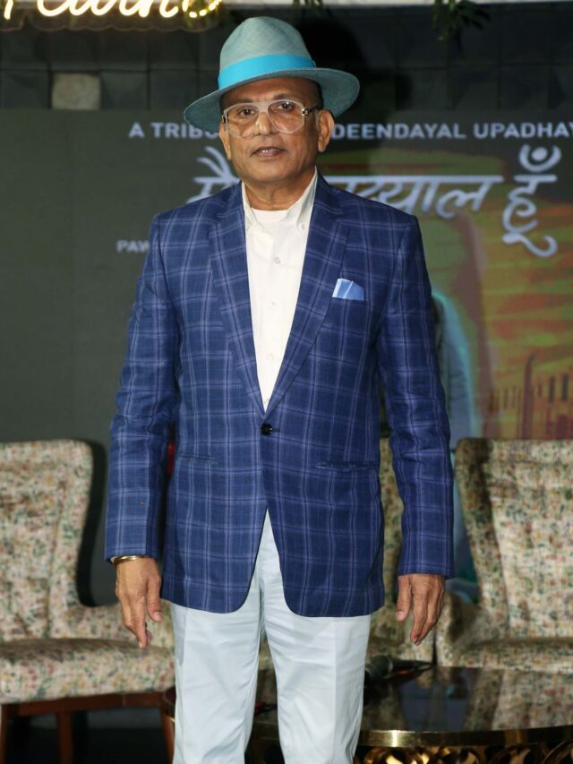 Annu Kapoor to portray the role of Pandit Deendayal Upadhyaya in Ranjeet Sharma's Main Deendayal Hun