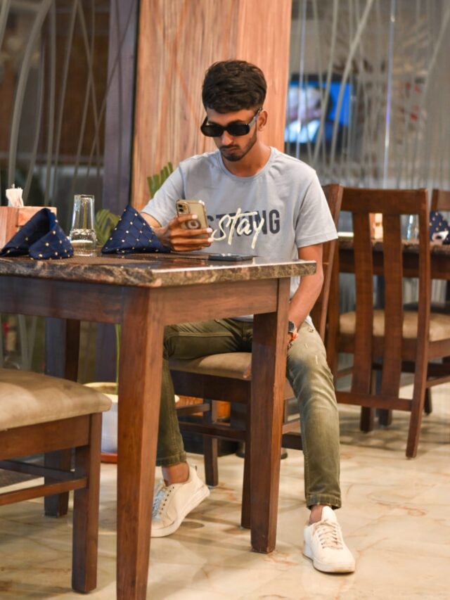 Here’s how Nikhil Priyansh is gaining international acclaim with sparklymit :