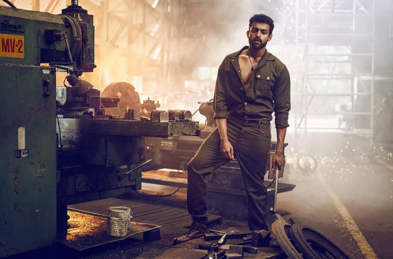 Varun Tej starrer has a new entrant as Manushi Chillar joins the telugu hindi aerial Action drama