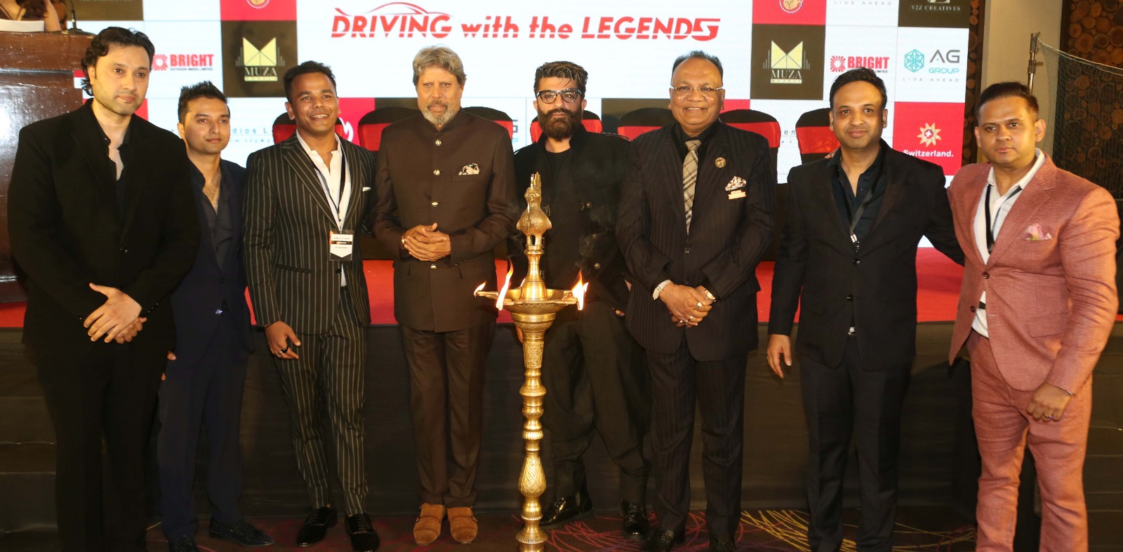 Cricketer Kapil Dev will be seen in a new show 'Driving with the legends'