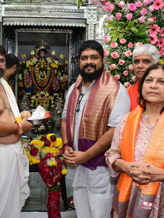 Director Om Raut seeks blessings at Ram Mandir on the occasion of Ram Navmi