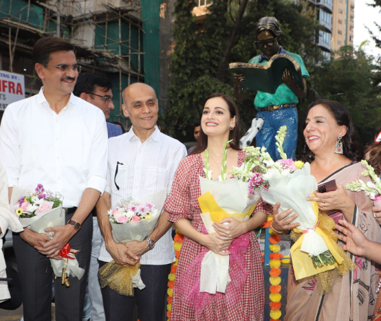 "Notandas Realty and BMC Unveil Art Installation in Bandra West Promoting the Power of Knowledge"