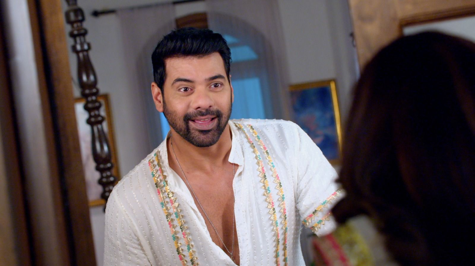 Pyar Ka Pehla Naam Radha Mohan: Radha's Desire to Go to Office Creates a Stir