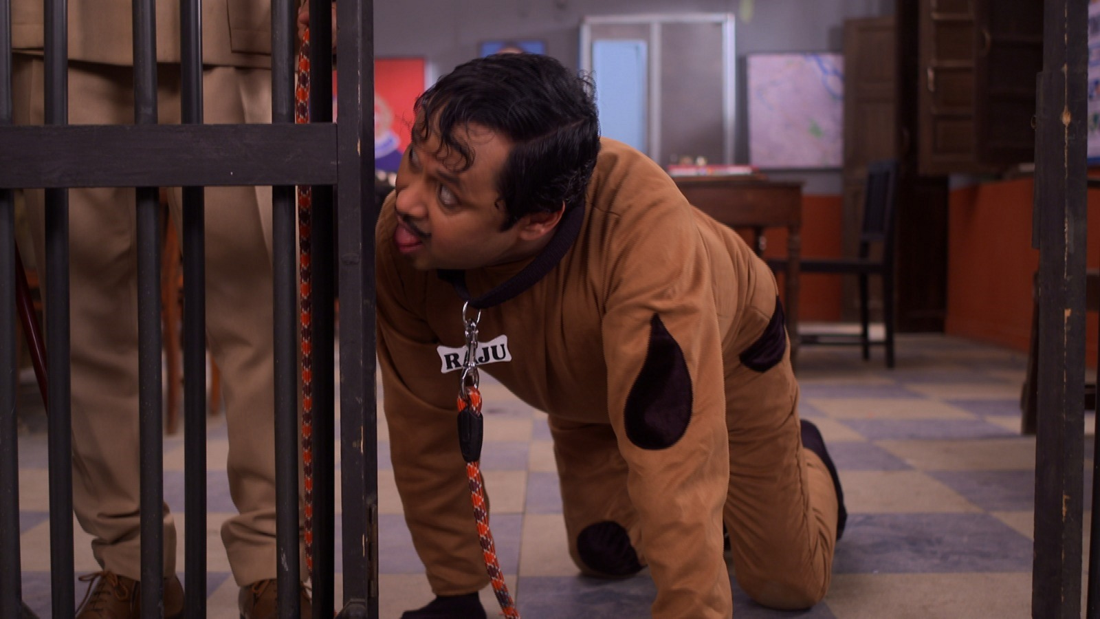 Yogesh Tripathi finds a fantastic furry friend!