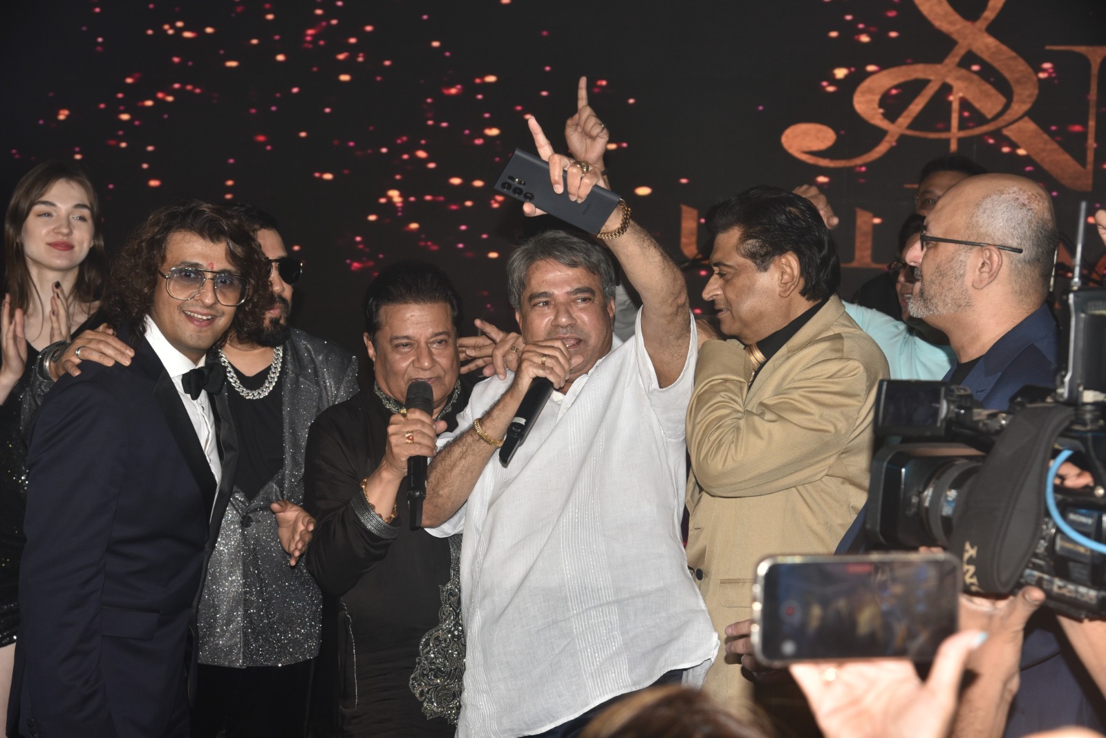 Stars Shine Bright at Sonu Nigam's 50th Birthday Bash: A Night of Musical Celebration