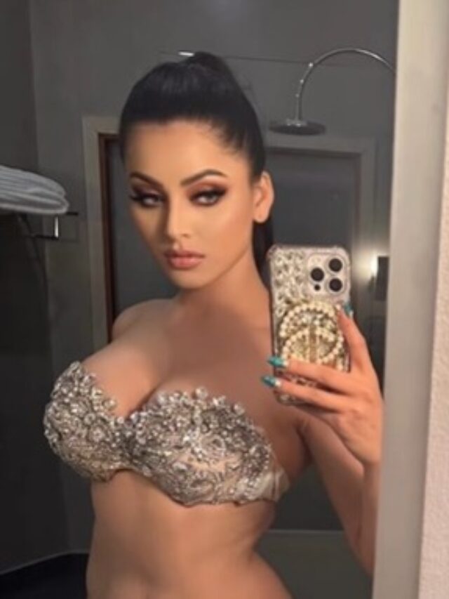 Urvashi Rautela's Mirror Selfie Sets the Internet Ablaze: Exuding Elegance and Hotness