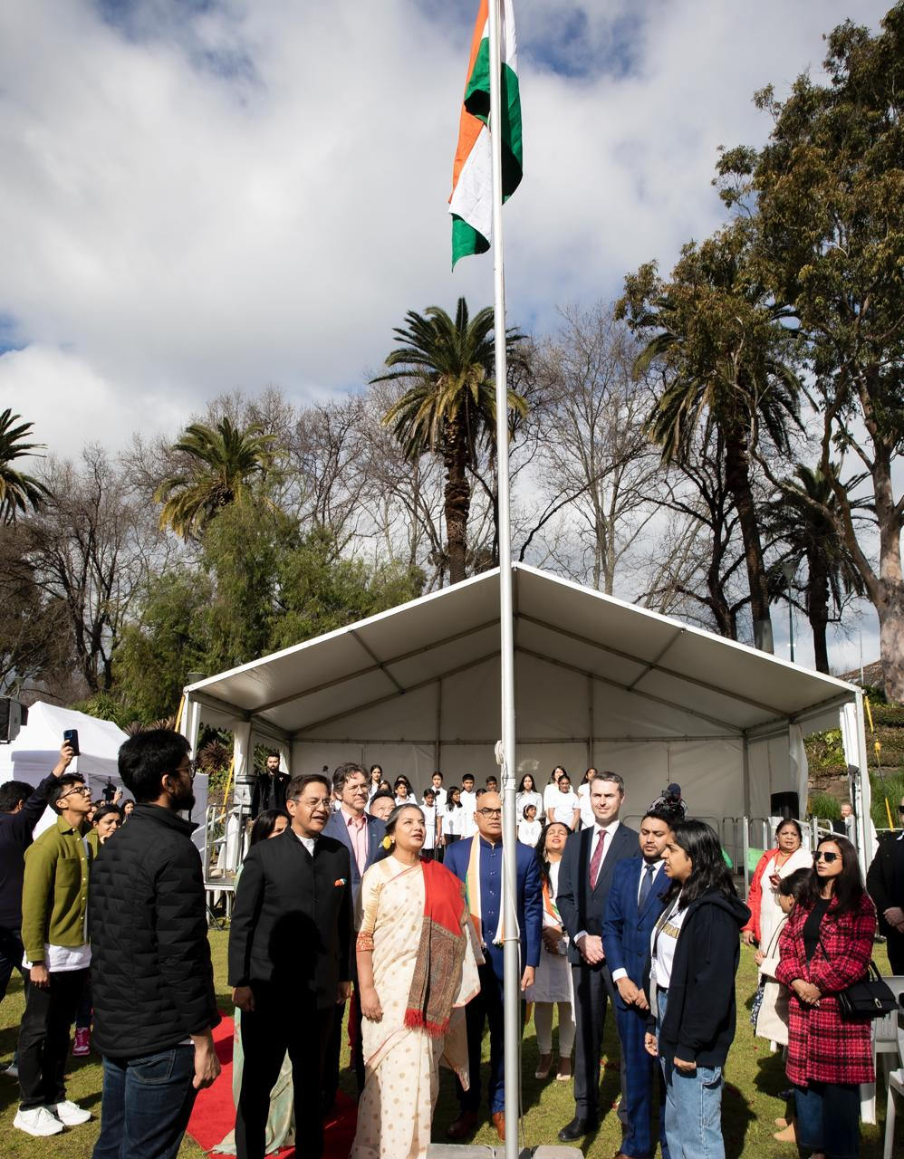 Shabana Azmi's Resplendent Celebration of Independence: Hosting the Tri-Color at The Indian Film Festival of Melbourne 2023