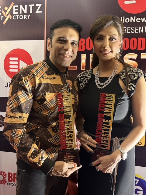 Jyoti Saxena Stuns in Black Gown at Bollywood Town Lifestyle Awards