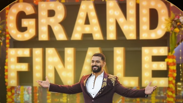 Karthik Mahesh Triumphs in Bigg Boss Kannada Season 10 Grand Finale: A Journey to Victory