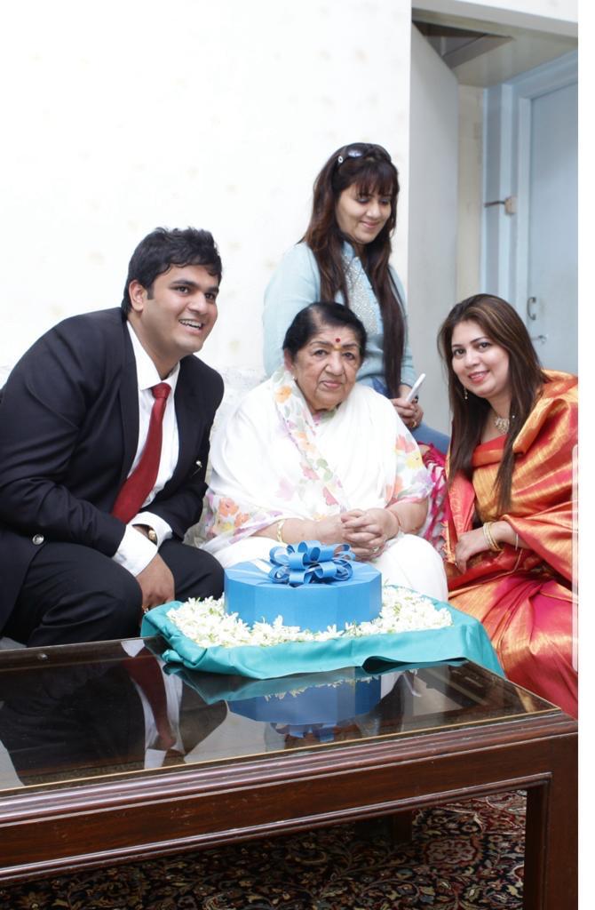 A Tribute to Lata Mangeshkar: Rhythm Wagholikar and Rachana Shah's Unspoken Symphony