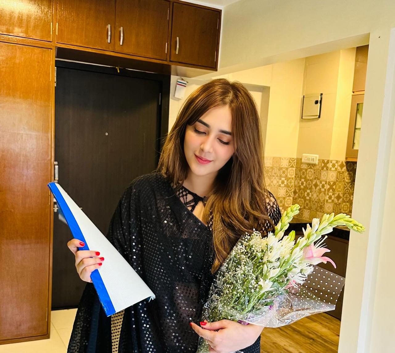 Angela Krislinzki's Remarkable Achievement: Purchasing 2 Apartments in Mumbai