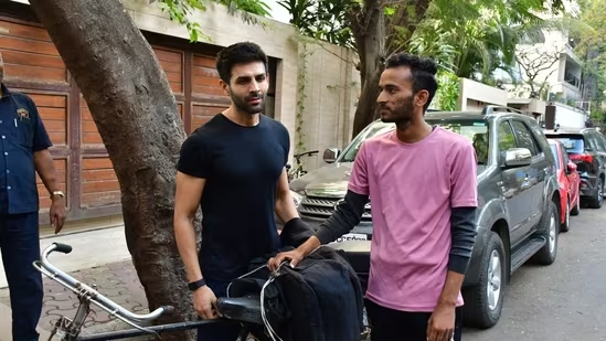 Kartik Aaryan's Fan Travels 1000 km on Cycle to Meet Him: A Testament to Stardom and Fan Love