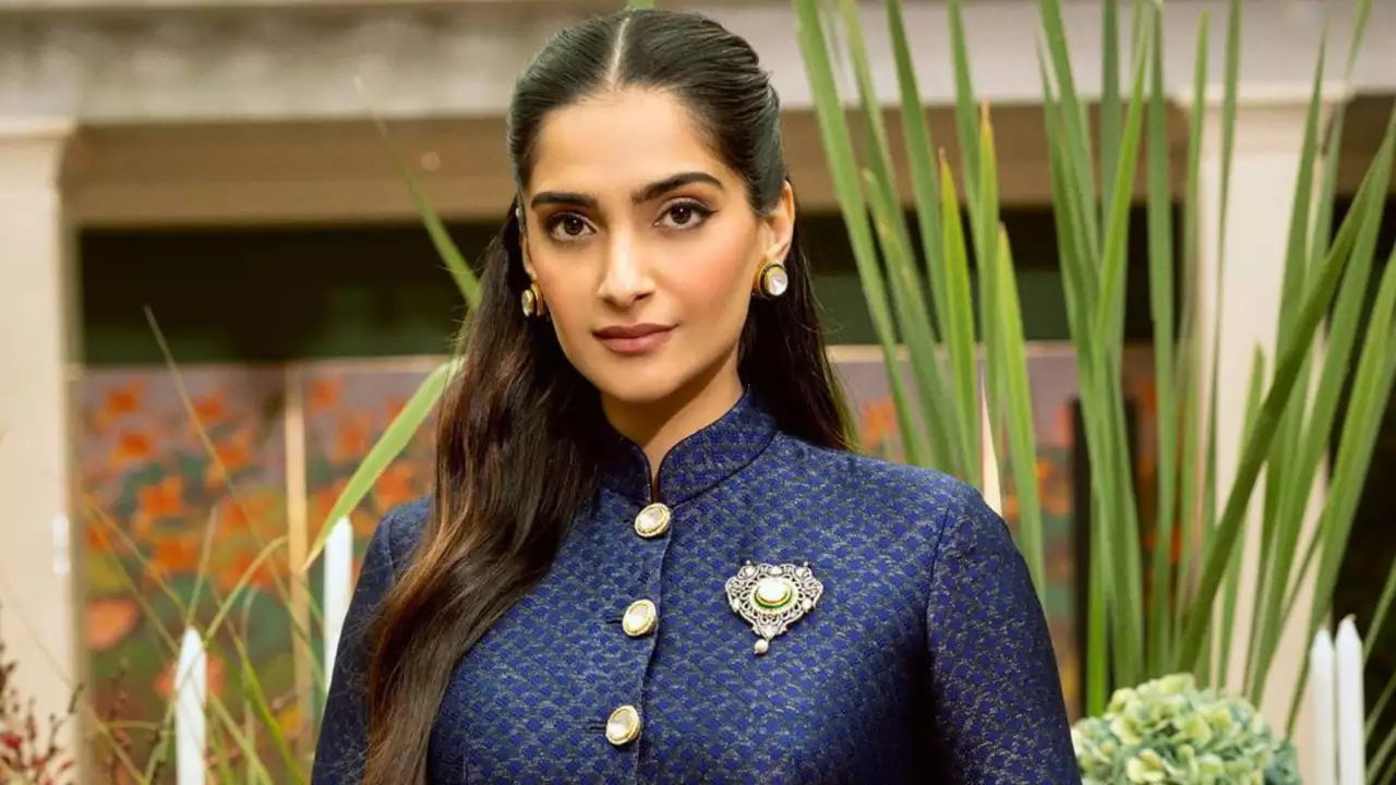 The South Asia Acquisition Committee of the Tate Modern Museum in the UK has welcomed Sonam Kapoor