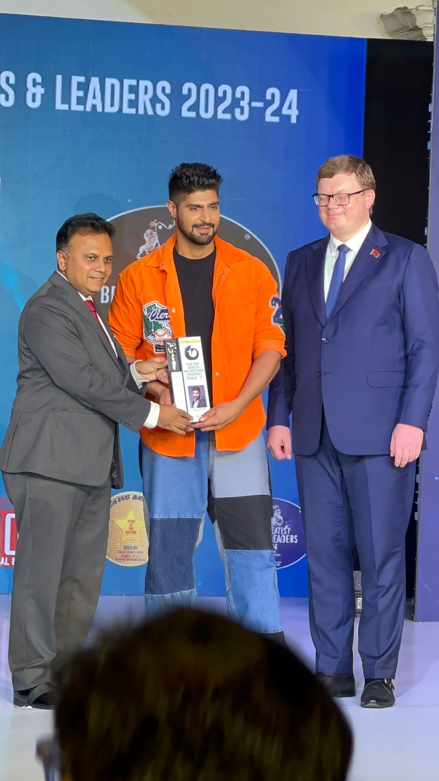 Tanuj Virwani wins big for his incredible performance in Jio Cinema's 'Bajao' at the prestigious 'Greatest Brands & Leaders' 2023-24 Awards by Asia One, actor shares thanksgiving for fans