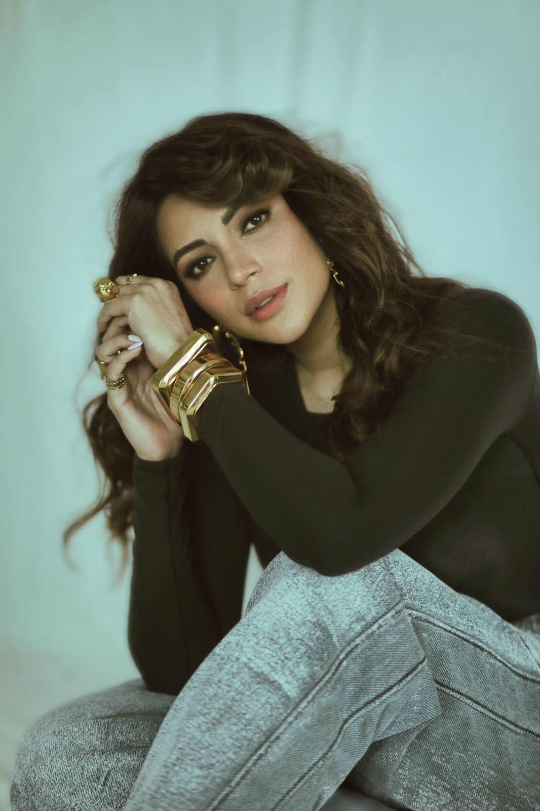 Ultimate Hottie: Shama Sikander is raging hot in her 'dark & sensuous' black avatar, we are in awe