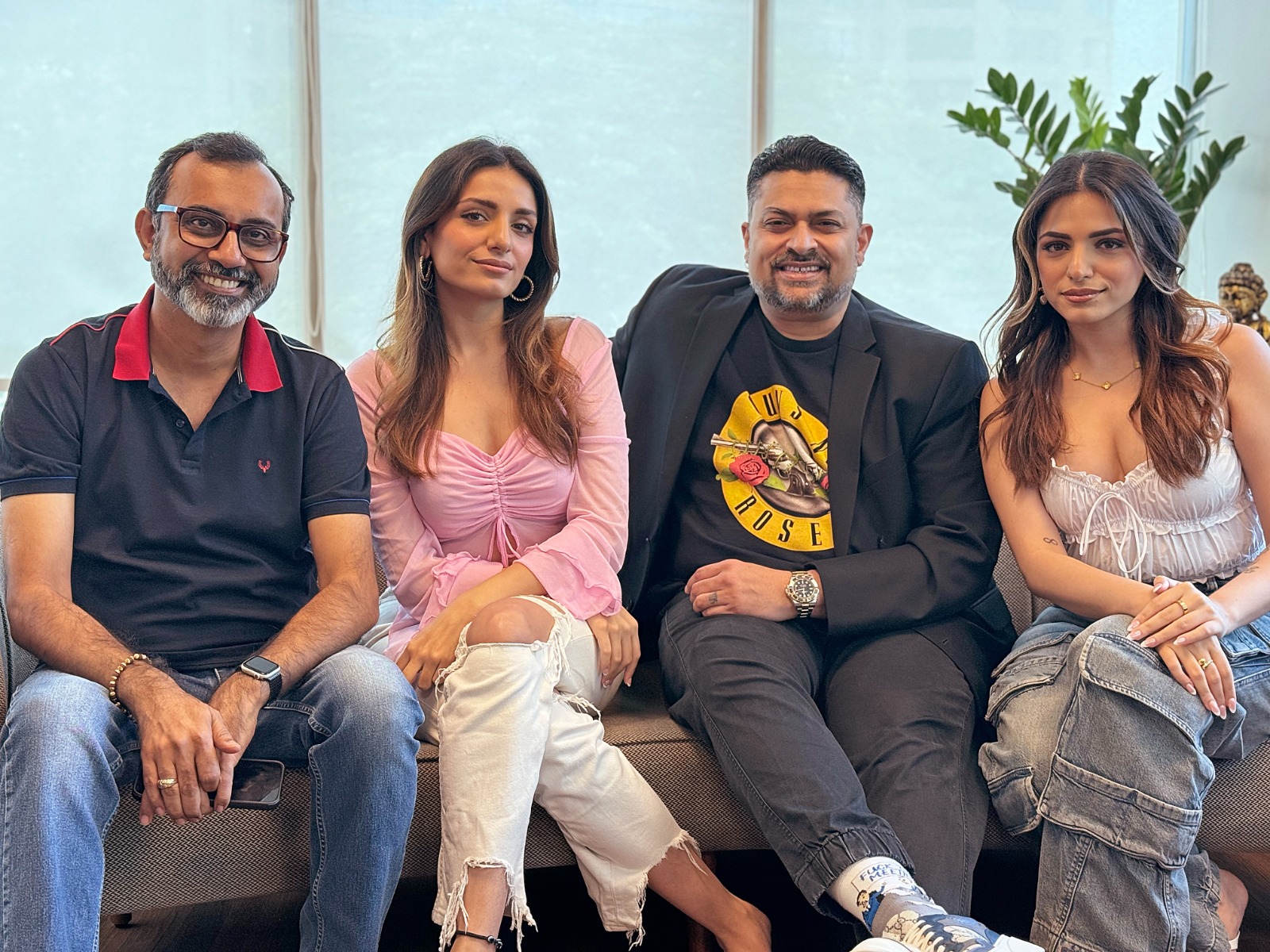 In association with Virgin Music India, Sukriti and Prakriti Kakar release debut track "Saath Tere" on their independent label SuPra