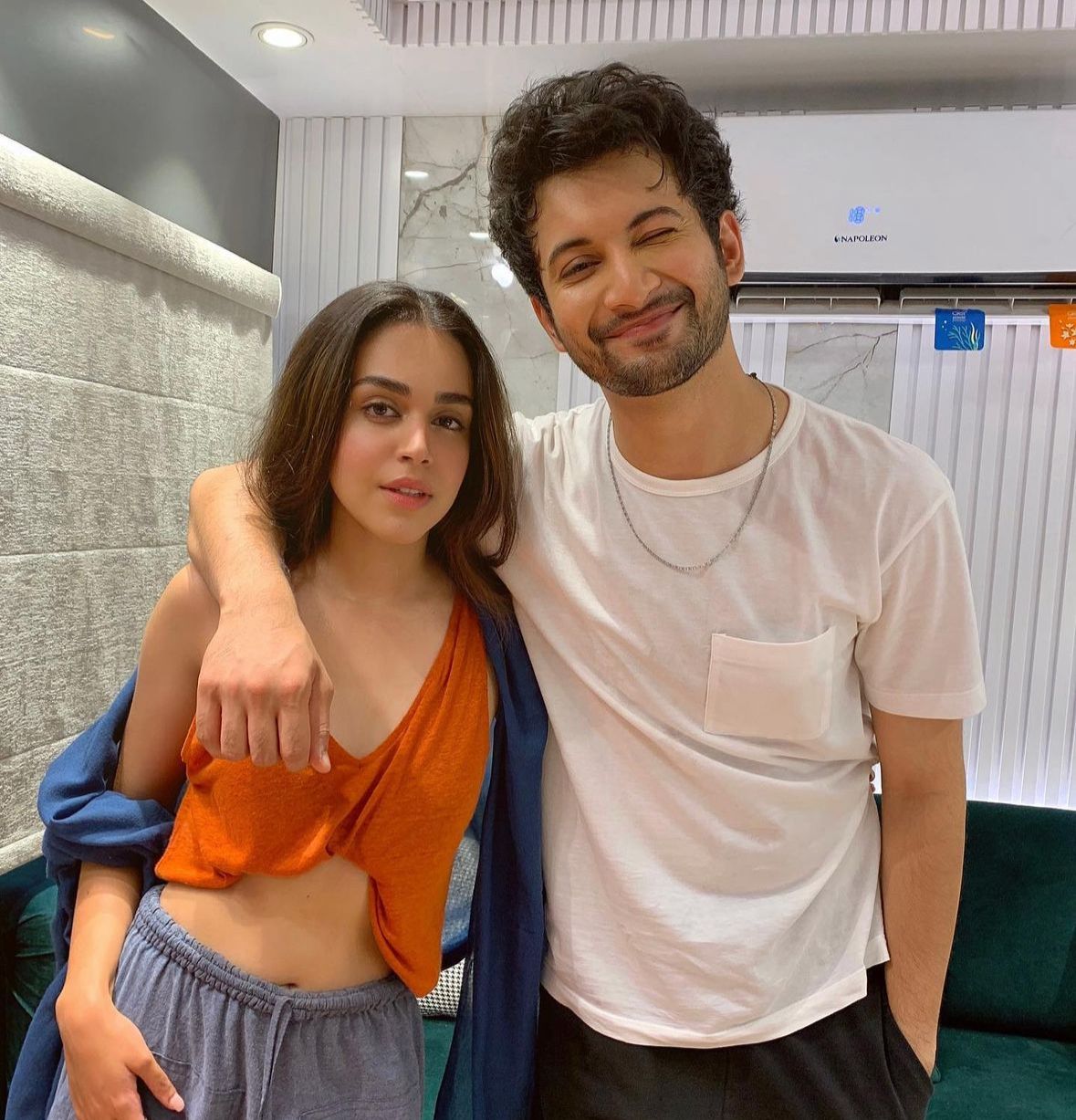 Naila Grrewal says Rohit Saraf is one of the most generous actors to be on sets with, as she is ready to star in the remake of Shahid Kapoors Ishq Vishq