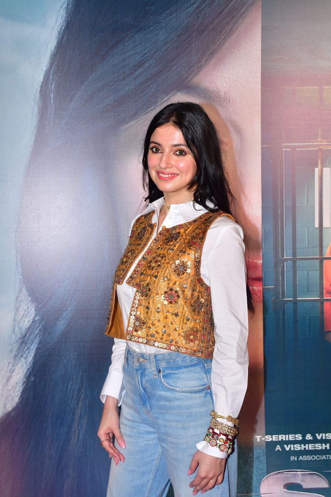 SAVI Trailer Out Now : Divya Khossla's journey to save her husband in the Abhinay Deo directorial will keep you on the edge of your seat!