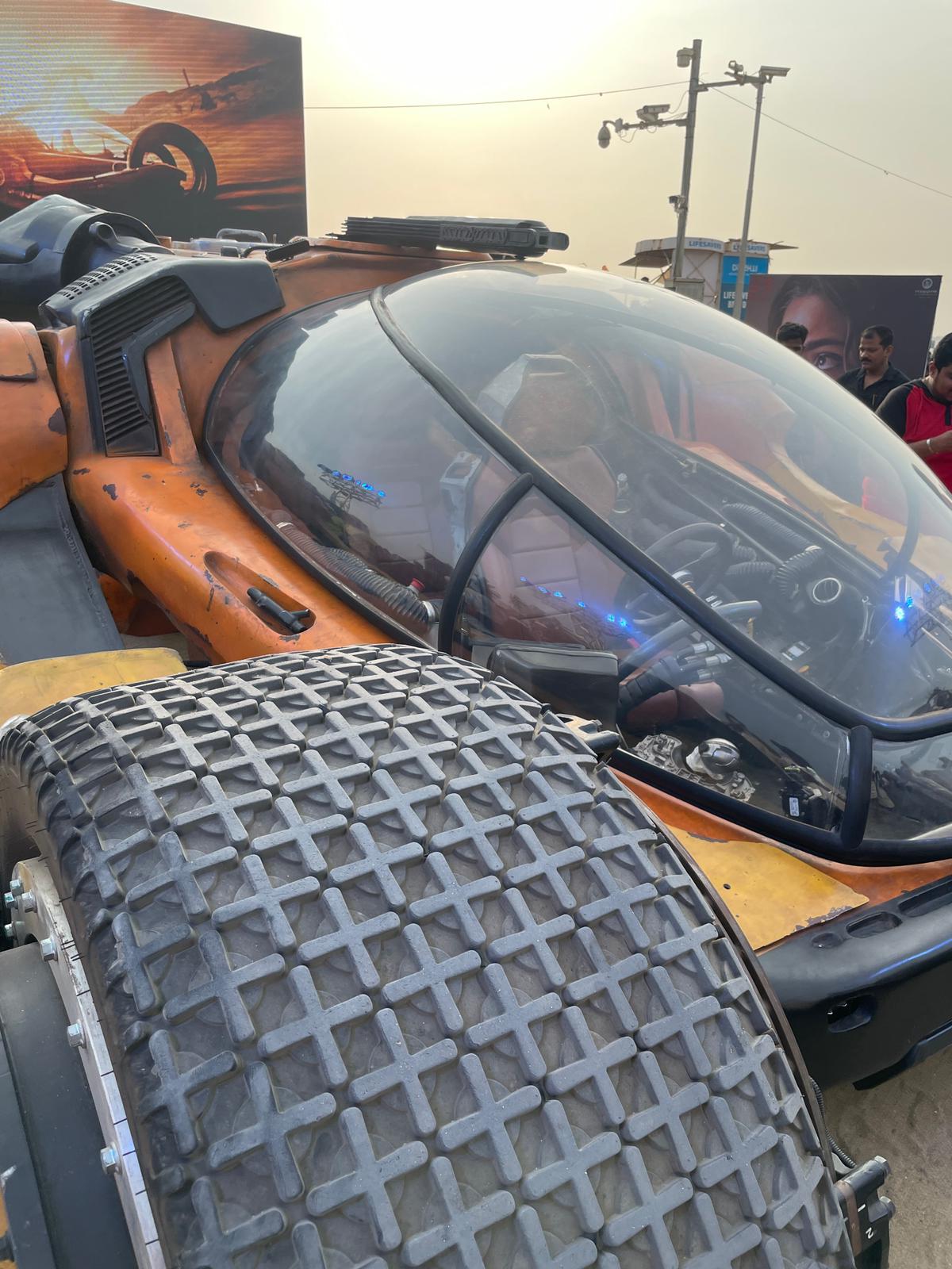 ‘Kalki 2898 AD’: Futuristic Vehicle ‘Bujji’ Takes Over the Streets of Mumbai Ahead of the Epic Trailer Launch