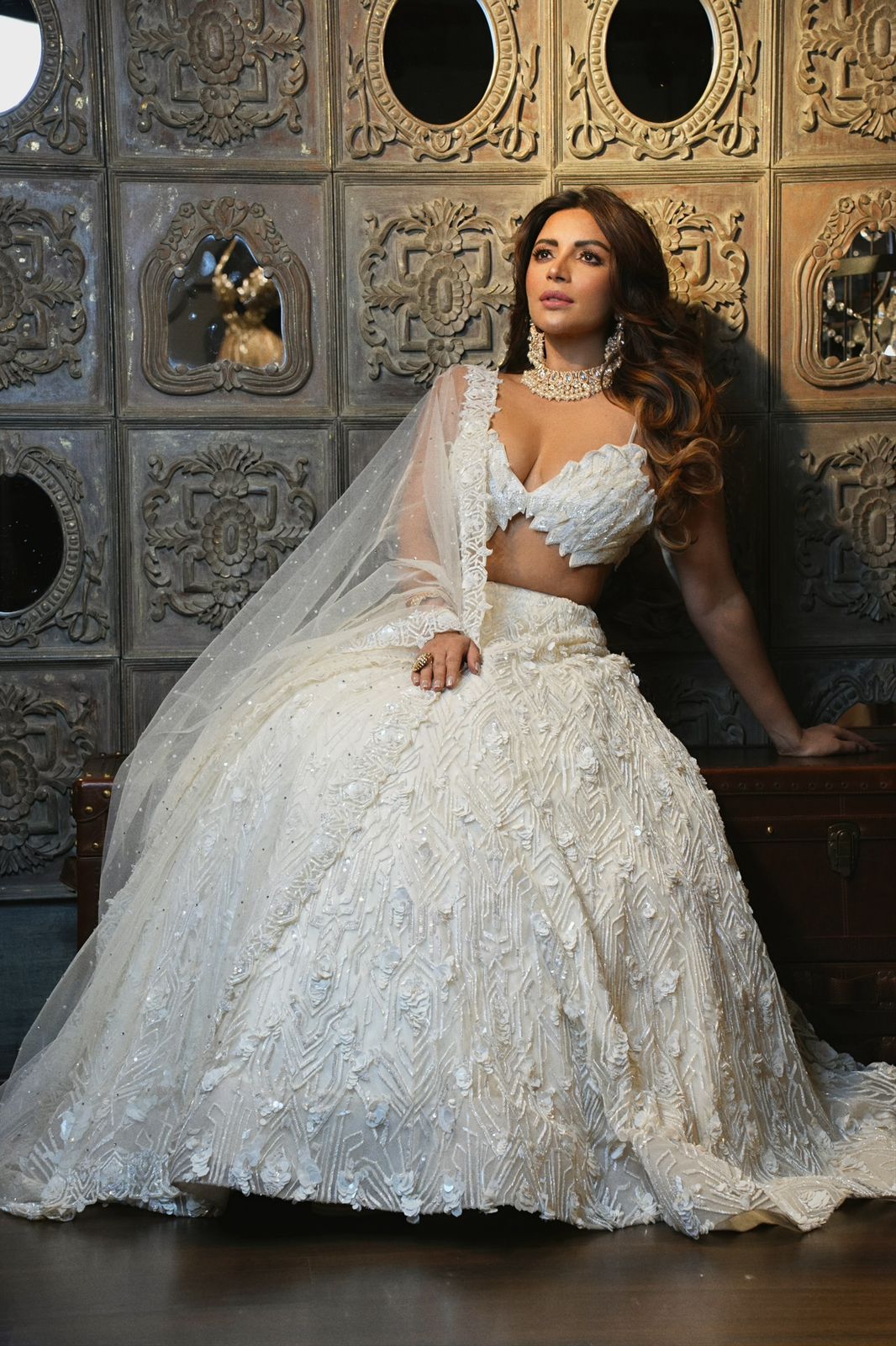 Too Glam To Give A Damn: Shama Sikander in her white ethnicity is your quintessential diva, netizens can't stop crushing