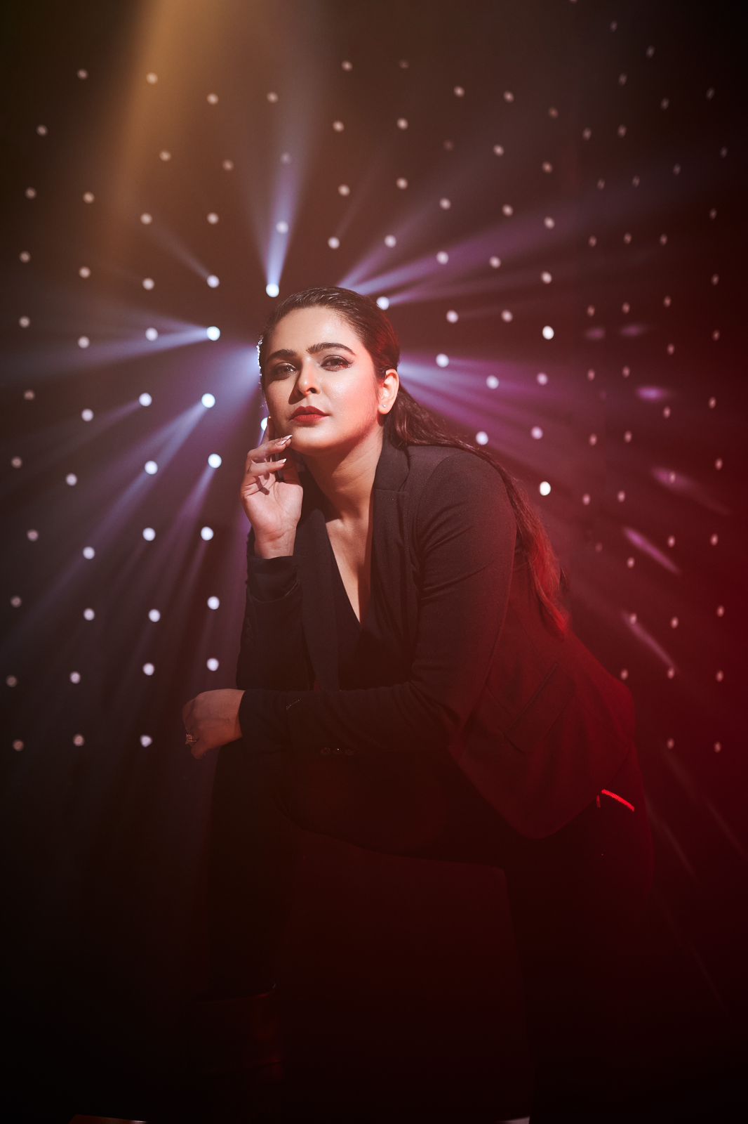 "Madhurima Tuli Stuns in All-Black Ensemble, Radiates Class and Elegance"