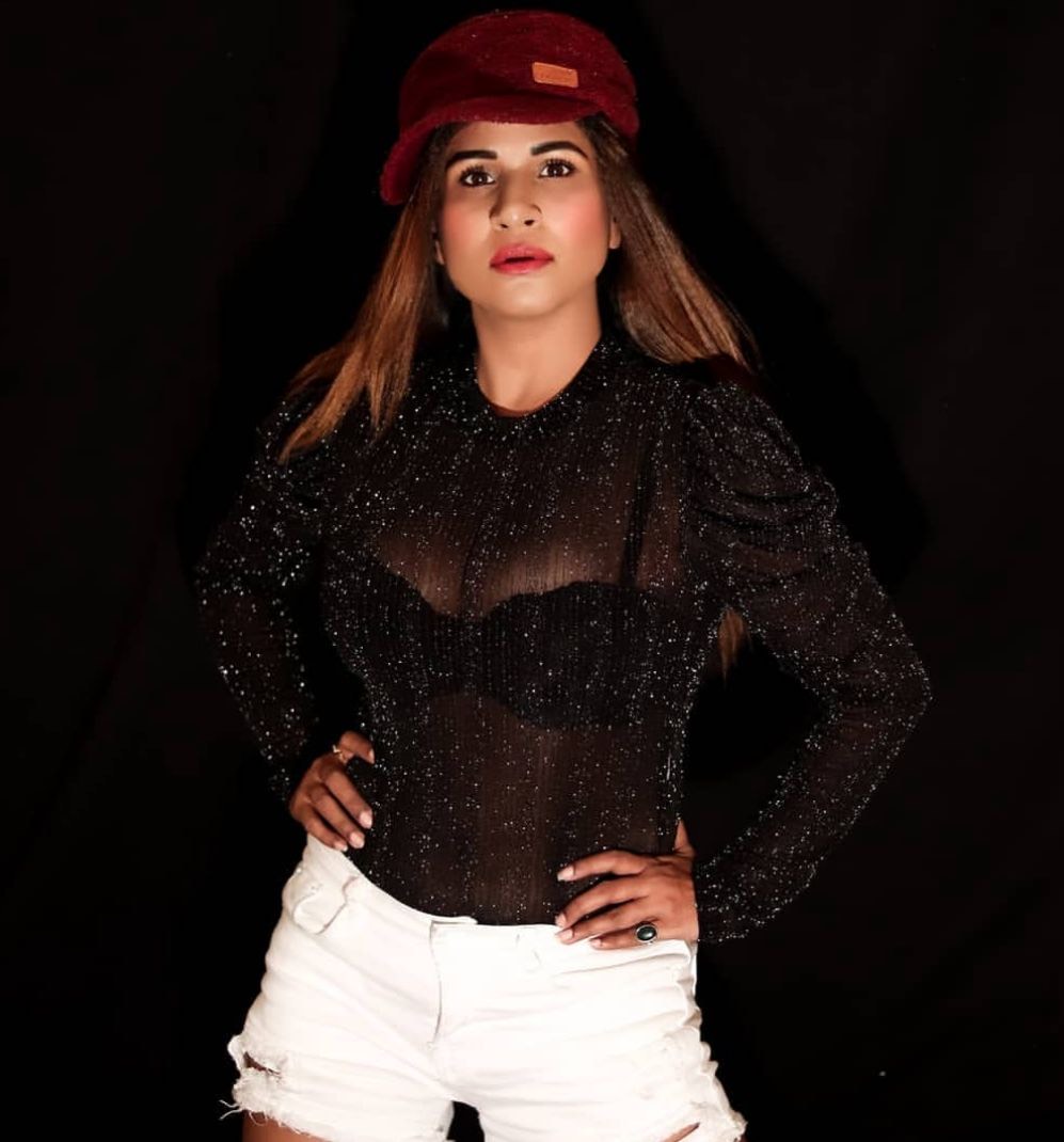 Muskaan Agarwal Reveals Her Love for Dance and Her Bollywood Inspirations