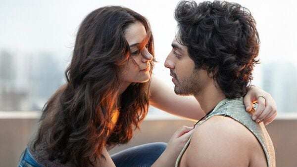 ‘Saiyaara’ Inches Toward Rs 200 Crore, Ahaan Panday &amp; Aneet Padda's Debut Becomes an Industry Benchmark