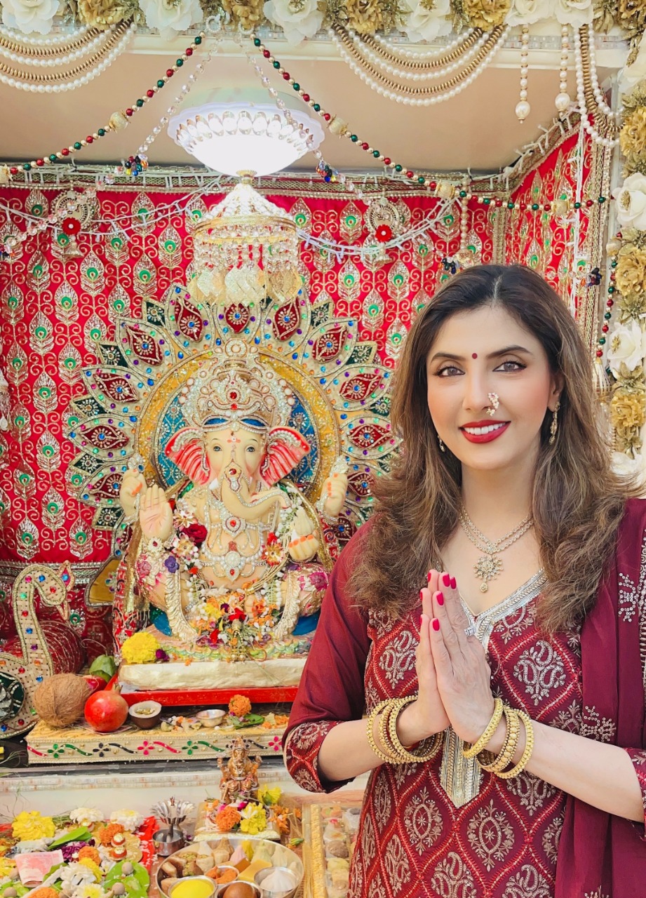 Ganesh Chaturthi 2022- "For me, 'My Bappa' is a true Vighnaharta and I always feel he is protecting me and my family," exclaims actress Jyoti Saxena.