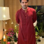 Singer Tabish Pasha announces his next song "Ishq Ho Gaya" starring Fahmaan Khan and Sumbul Touqeer!