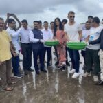 Rahul Dev and Mugdha Godse Carry forward "Swachchata Abiyaan" as Ambassadors in parts of Mumbai