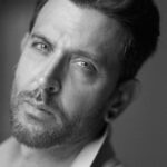 Vikram Vedha star Hrithik Roshan looks oh-so-handsome in this monochromatic picture; checkout