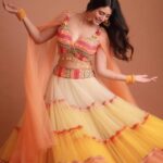 Warina Hussain Exudes Total 'Desi' Vibe In A Tulle Lehanga For Navratri. We Approve Her Look, Do you?